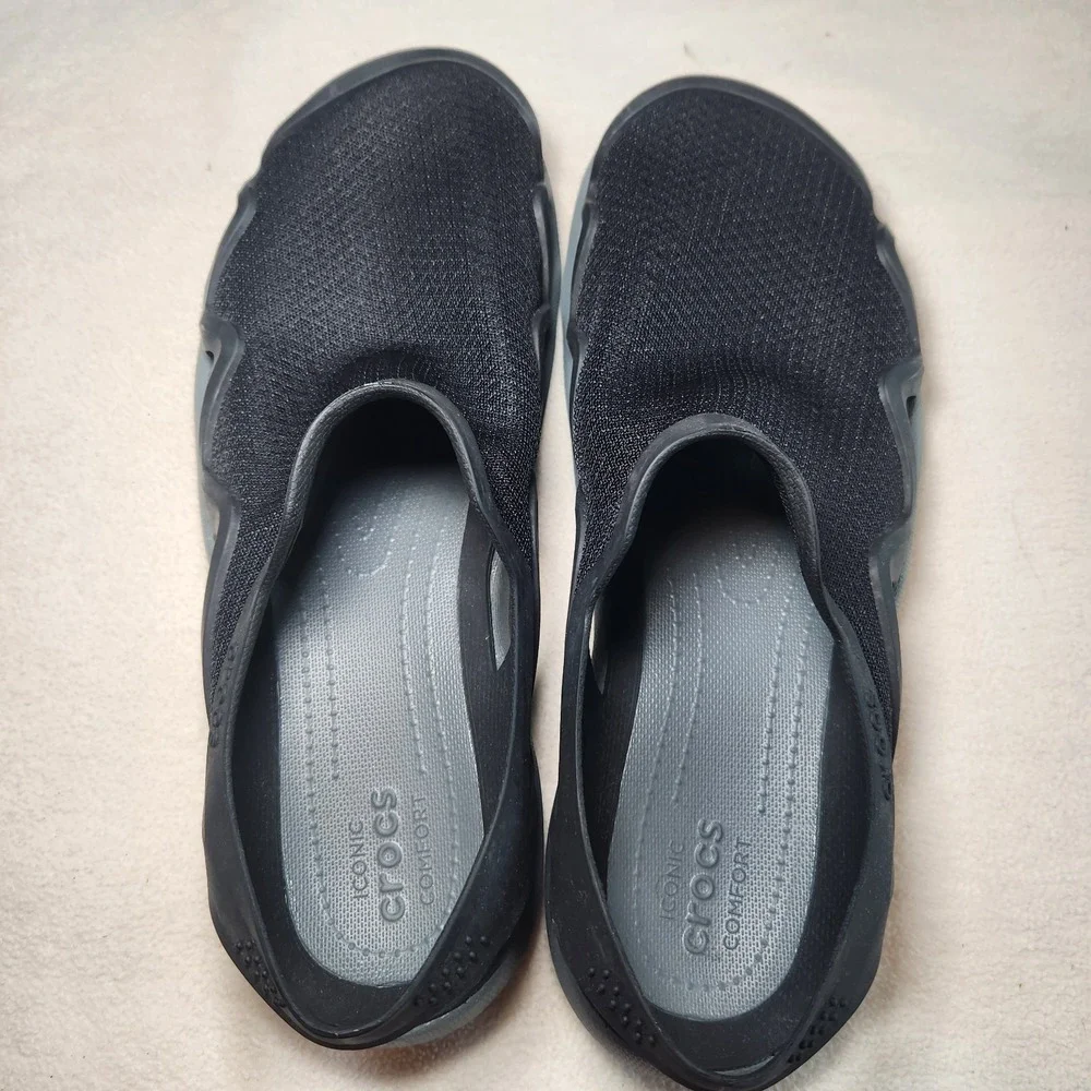 CROCS Swiftwater Wave Mesh Shoes Men 11 Black Wader Water Shoes Deck Beach Boat